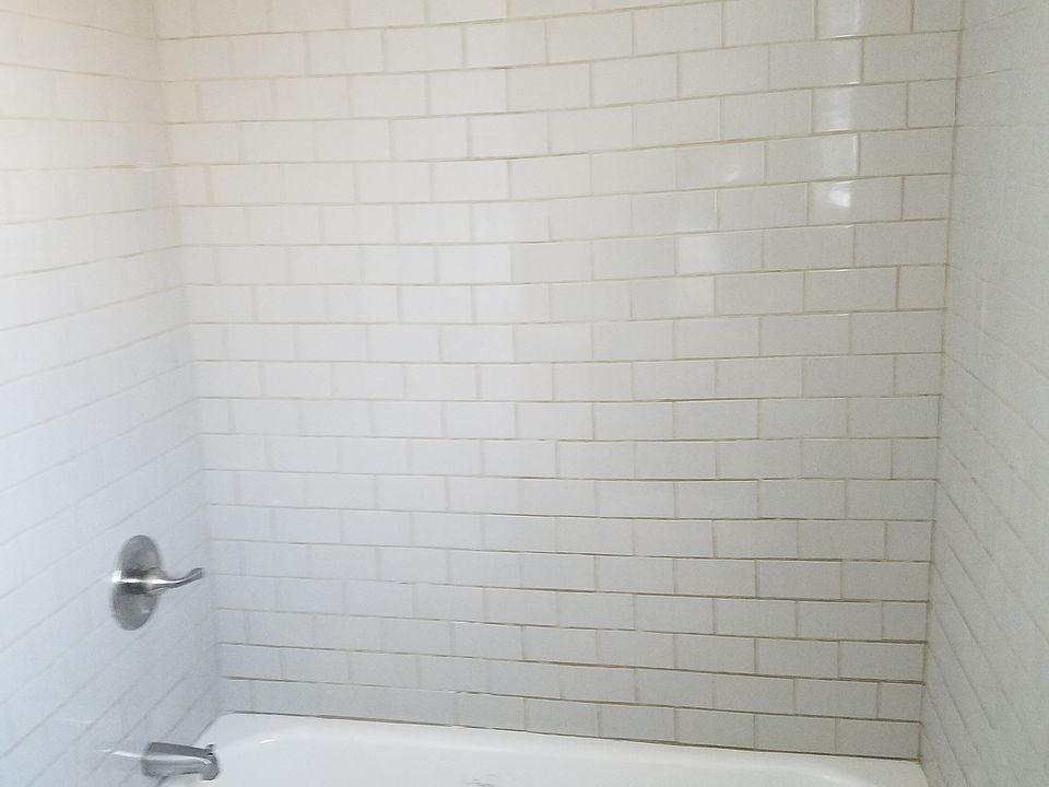 2nd image of 296 No Clinton St