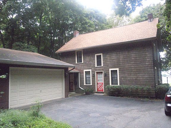 3rd image of 24100 Euclid Ave