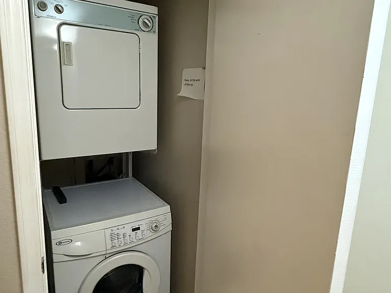 Washer & dryer