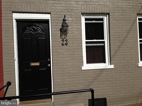 2nd image of 23 N Plum St