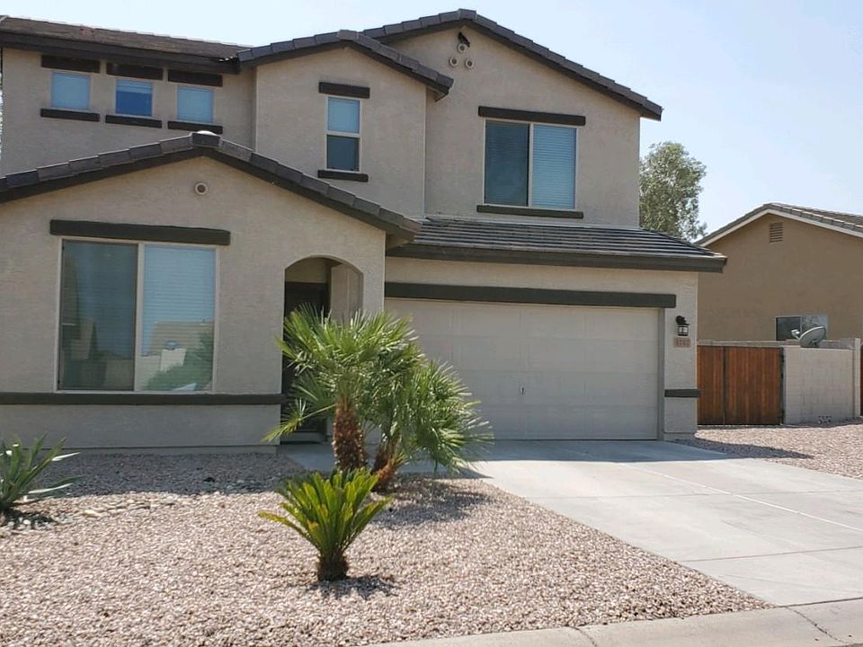 1st image of 1717 W Half Moon Cir
