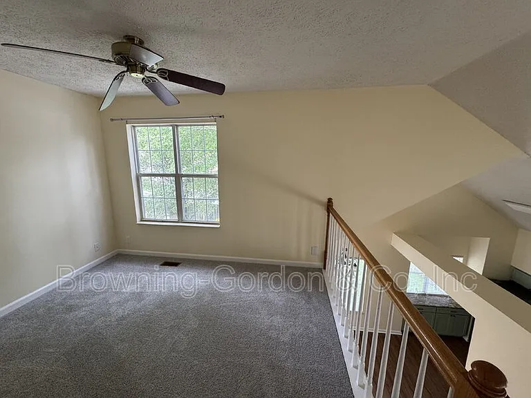 4256 Chesney Glen Dr — Photo 23