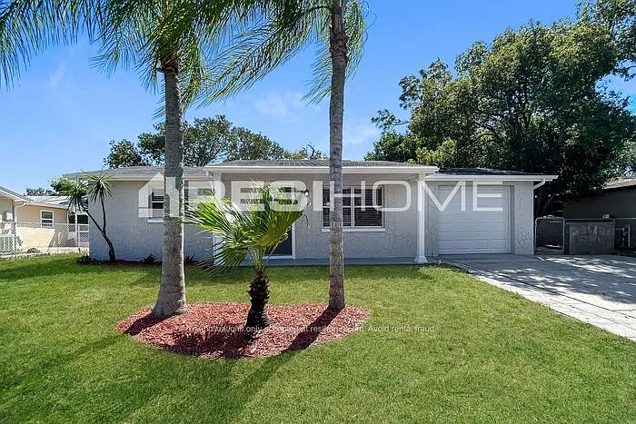 7700 Farmlawn Dr