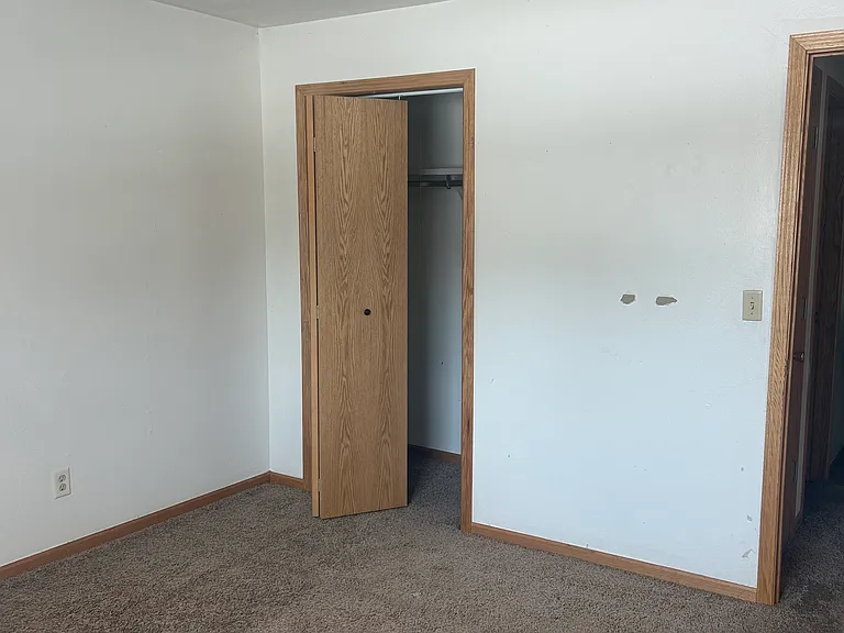 1812 Bloedel Ave — Photo 8