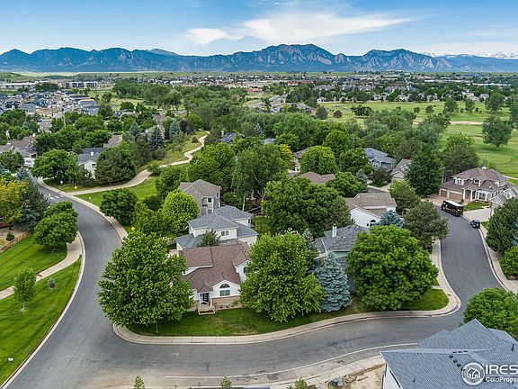 3rd image of 809 Saint Andrews Ln