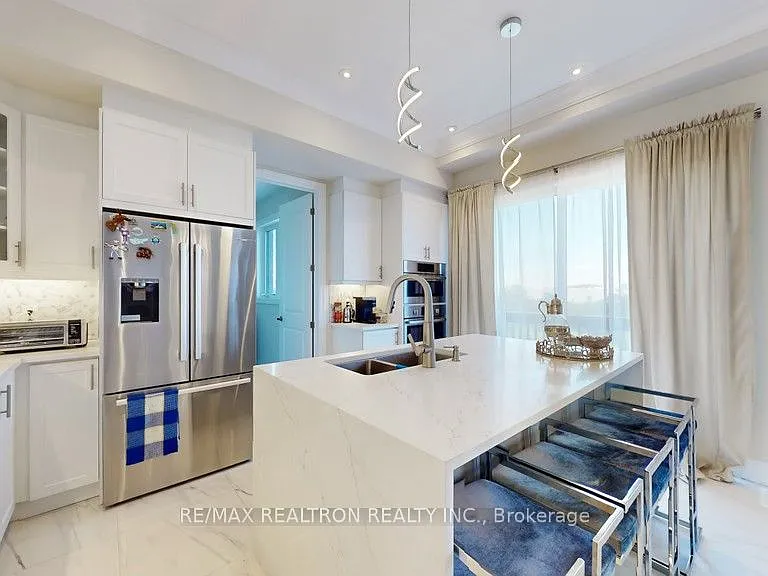 41 John Dallimore Dr — Photo 16