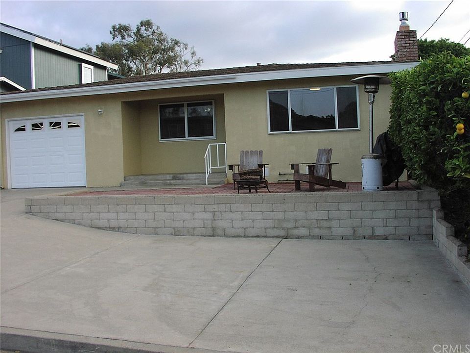 1st image of 389 Woodland Dr