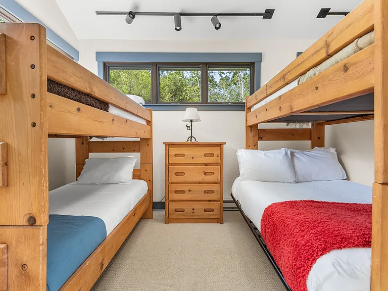 Twin Single Bunk Bed #2 | 2nd Level