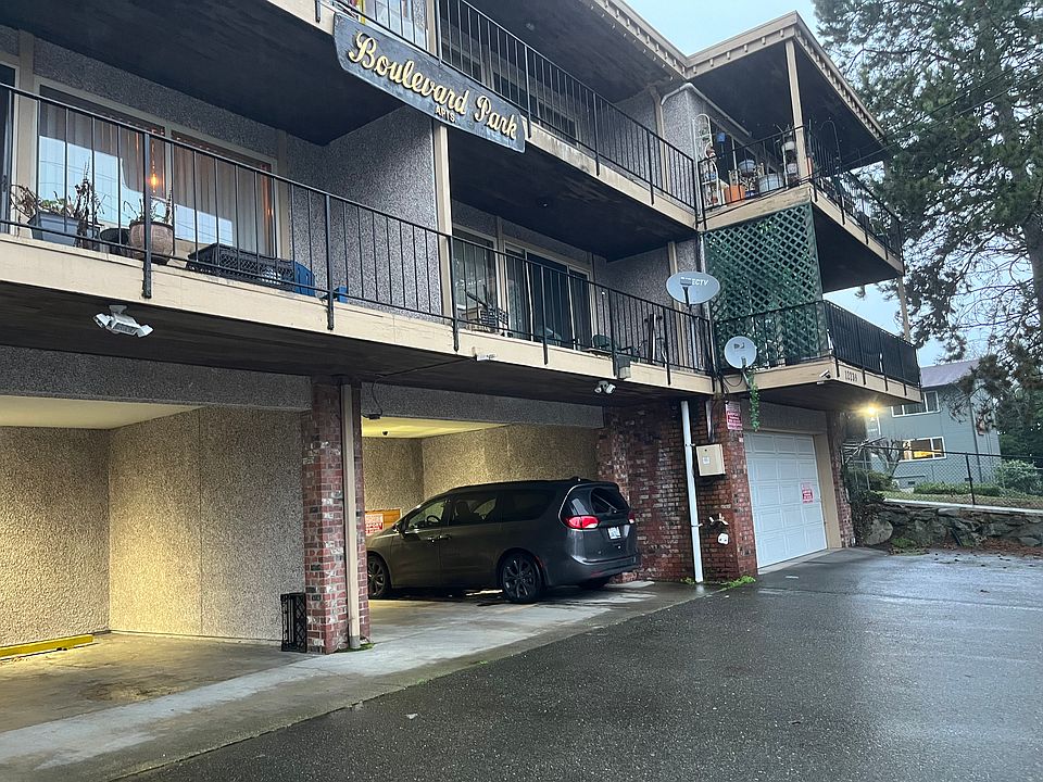1st image of 12239 Des Moines Memorial Dr S #9