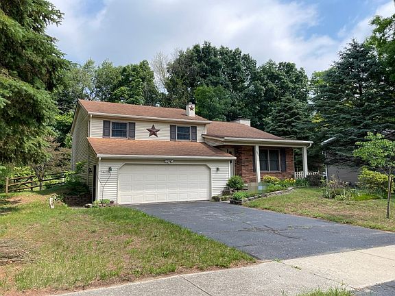 3rd image of 3822 Coachman Dr