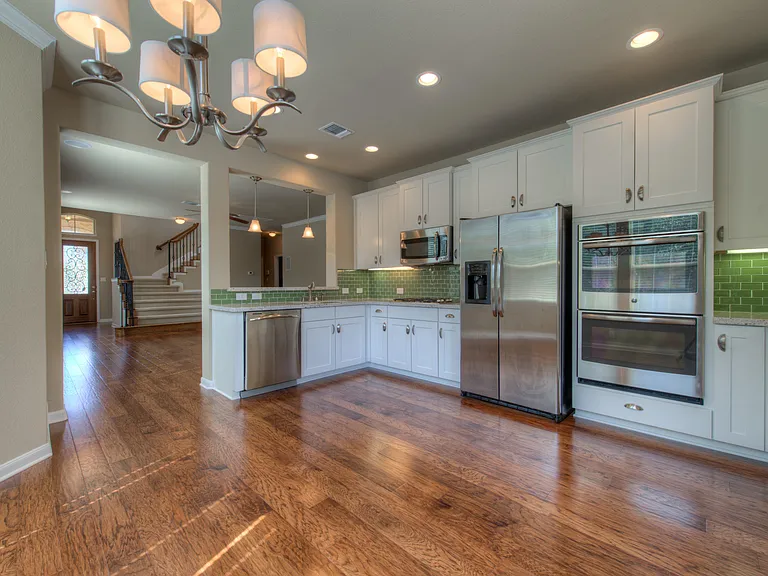 405 Meadowlark St #B — Photo 14