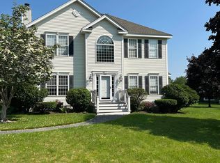 57 Constance St, Bedford, NH 03110