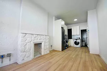 Rented by Nolita Group