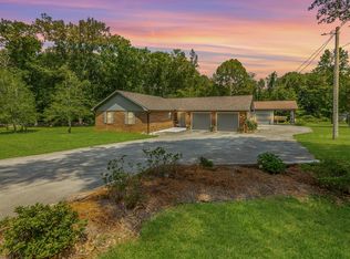 267 Beaverdale Rd NE, Dalton, GA 30721