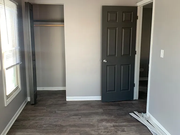 51 E Church St — Photo 5