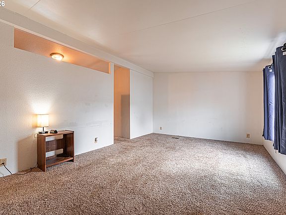 3rd image of 87860 Territorial Rd