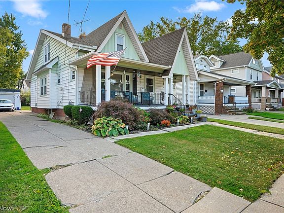 4th image of 5417 Northcliff Ave