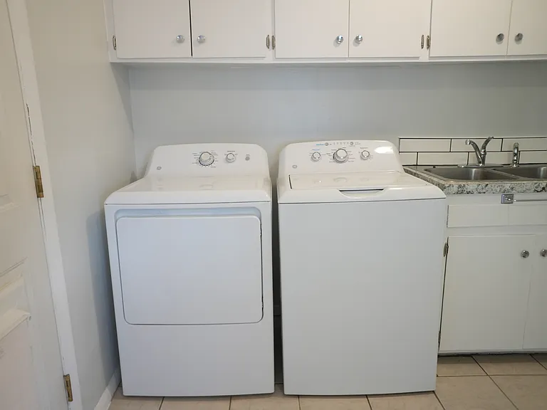 942 Berryman Rd #3 — Photo 10