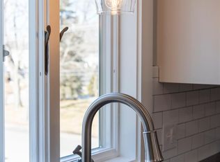 11 George St APT 2, Portland, ME 04103