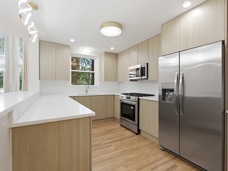 5510 S Cornell Ave #D — Photo 6