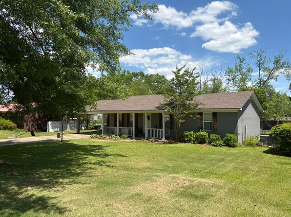 120 Michael St, New Albany, MS 38652