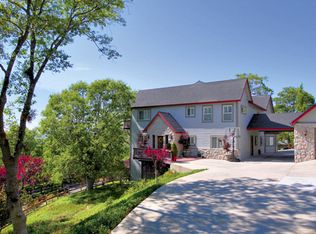 1615 Lupin Rd, Lake Arrowhead, CA 92352