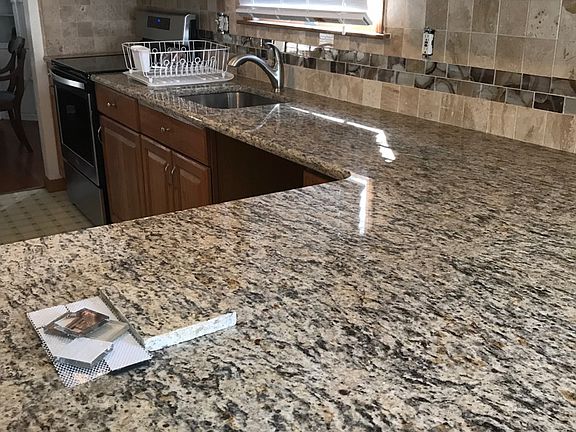 NEW UPDATES INC IN PRICE