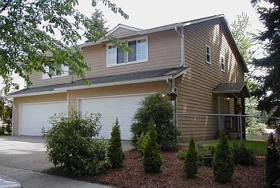 1st image of 809 Pine Ave #B