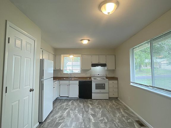 5th image of 11950 Rosevalley Ln