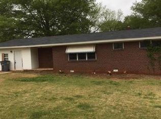 9 Gardenia Dr, Greenville, SC 29617