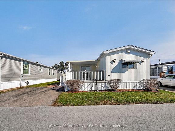 2nd image of 3033 Townline Rd #82