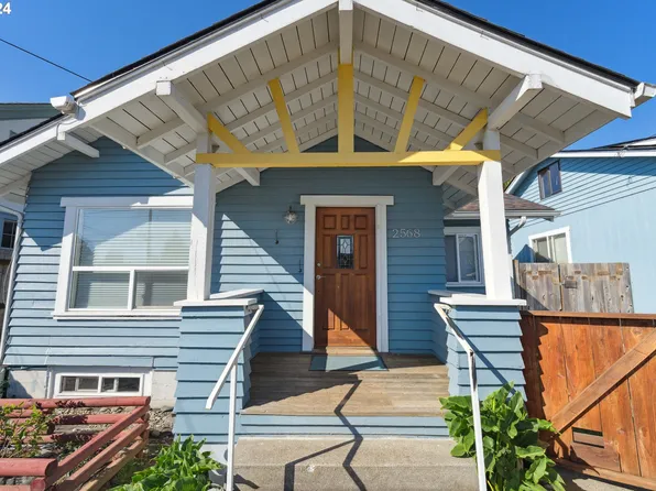 2568 Sheridan Ave, North Bend, OR 97459