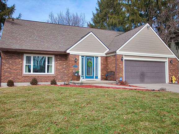 3rd image of 1276 N Howell Dr