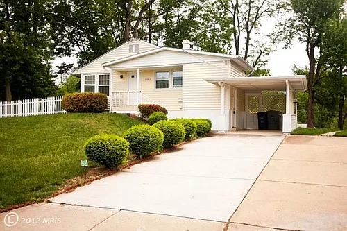 3024 Kadala Pl Photo 1