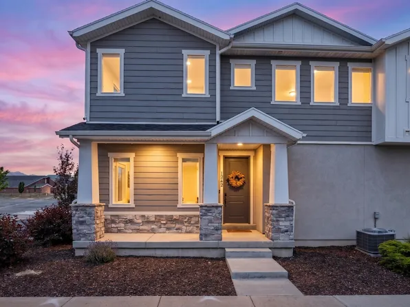 1242 W Saddlebred Way, Bluffdale, UT 84065