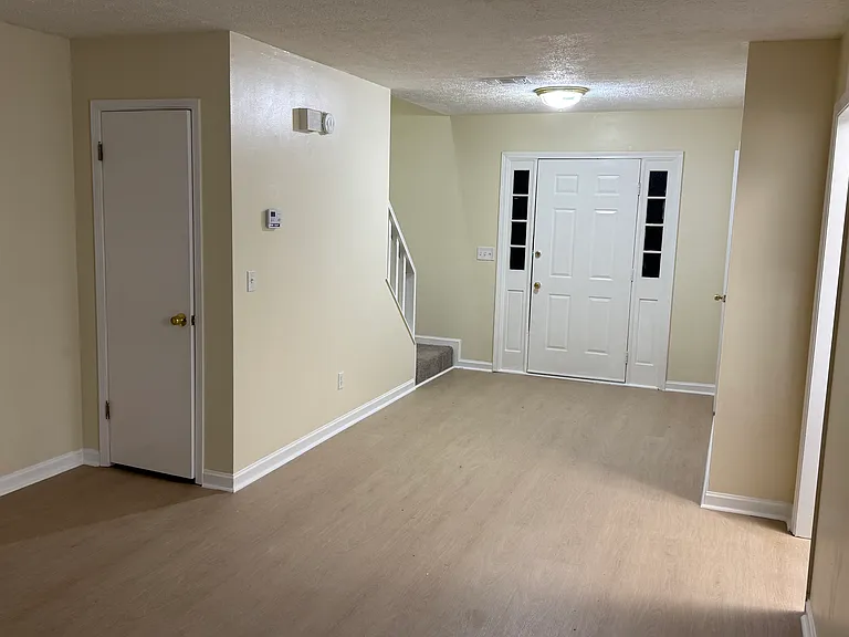 772B Barnes Mill Trce — Photo 4
