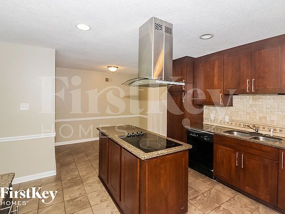 5th image of 6047 Tiffany Rd