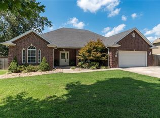 61 Witherby Dr, Bella Vista, AR 72714