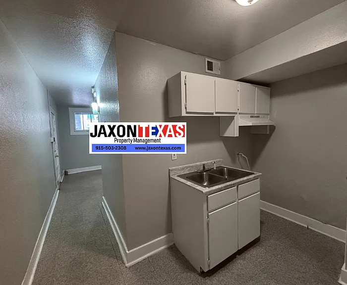 516 S Kansas St #106 — Photo 5
