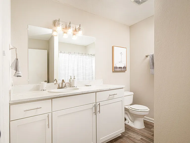 Arbor Park Apartments — Photo 14