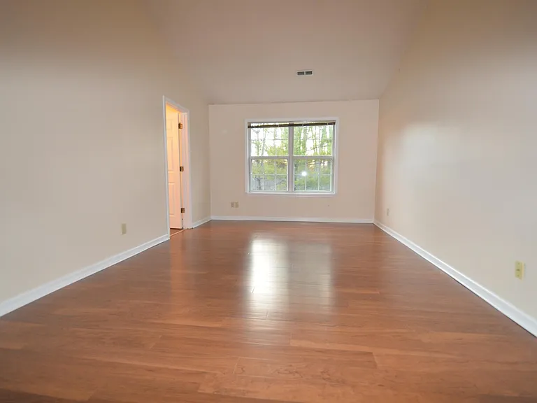 10890 Santa Anita Ct — Photo 6