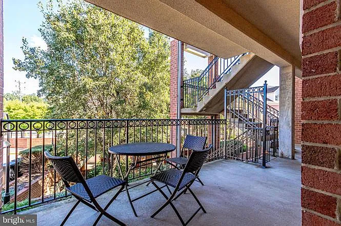 6924 Fairfax Dr #308 — Photo 15