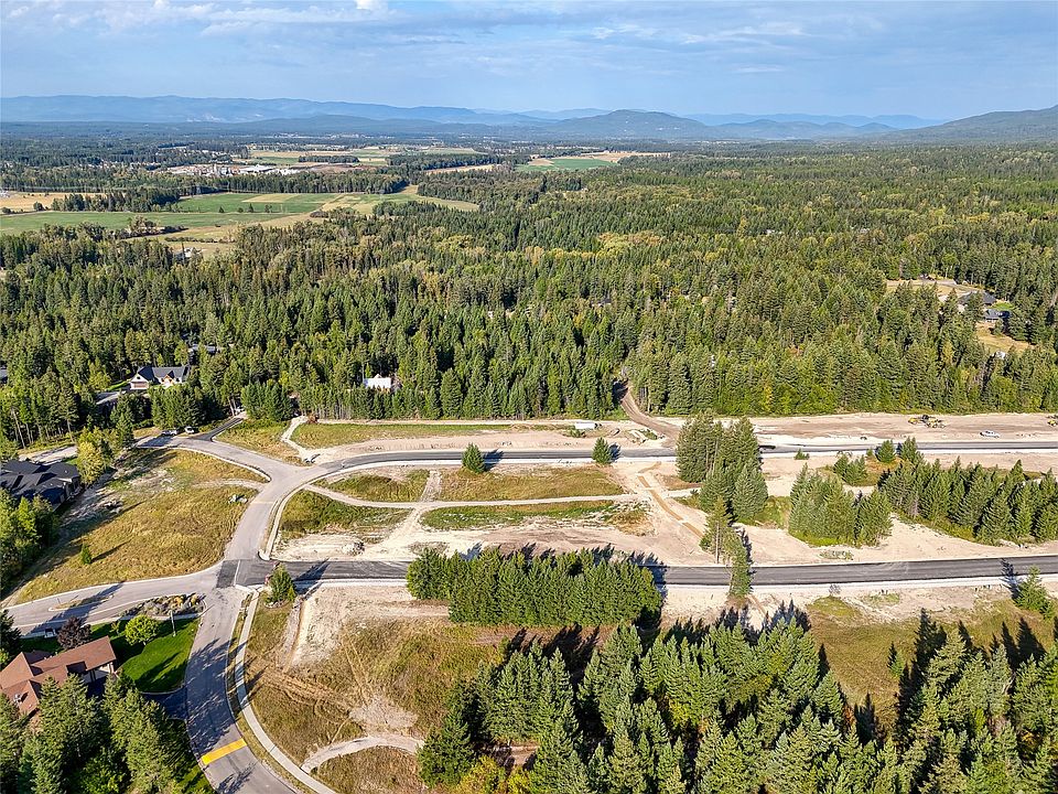 1st image of 401 Meadow Lake Dr