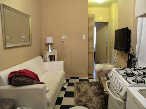 3rd image of 91 Bedford St APT 3RN