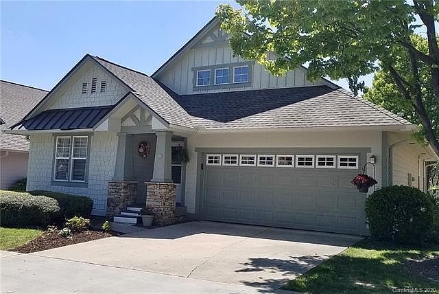 1st image of 25 Gray Wolf Ln