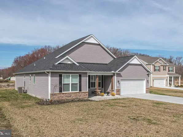 95 Amberwood Ct, Dover, DE 19901