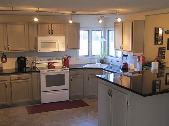 Newly remodeled Kitchen