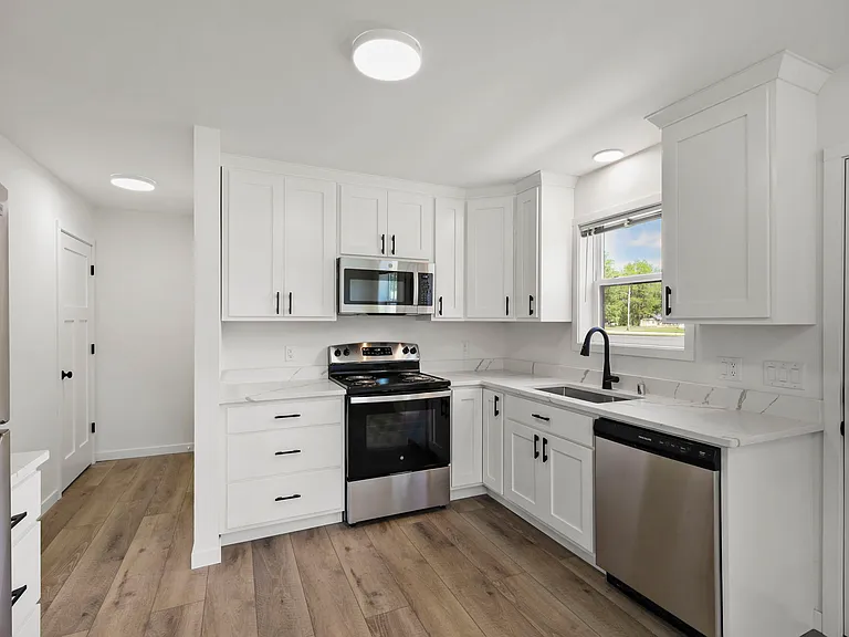 424 E Union St #436 — Photo 25