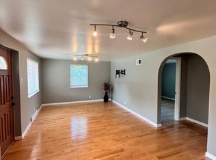 7704 Fleta St, Saint Louis, MO 63123
