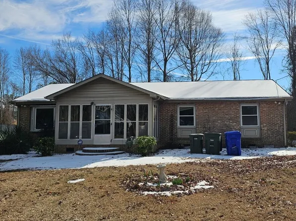 117 Woodside Road, Greenville, NC 27834